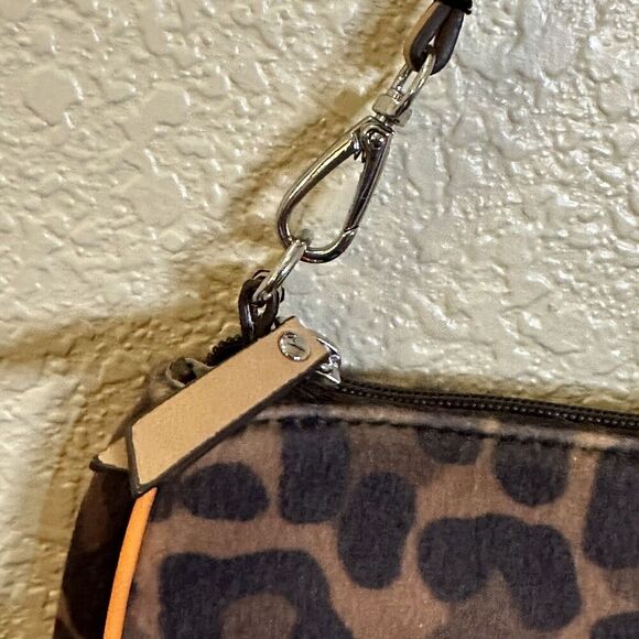 Ann Taylor Live Love Loft Brown & Orange Multi Leopard Cloth CC Zip Wristlet - Picture 3 of 10